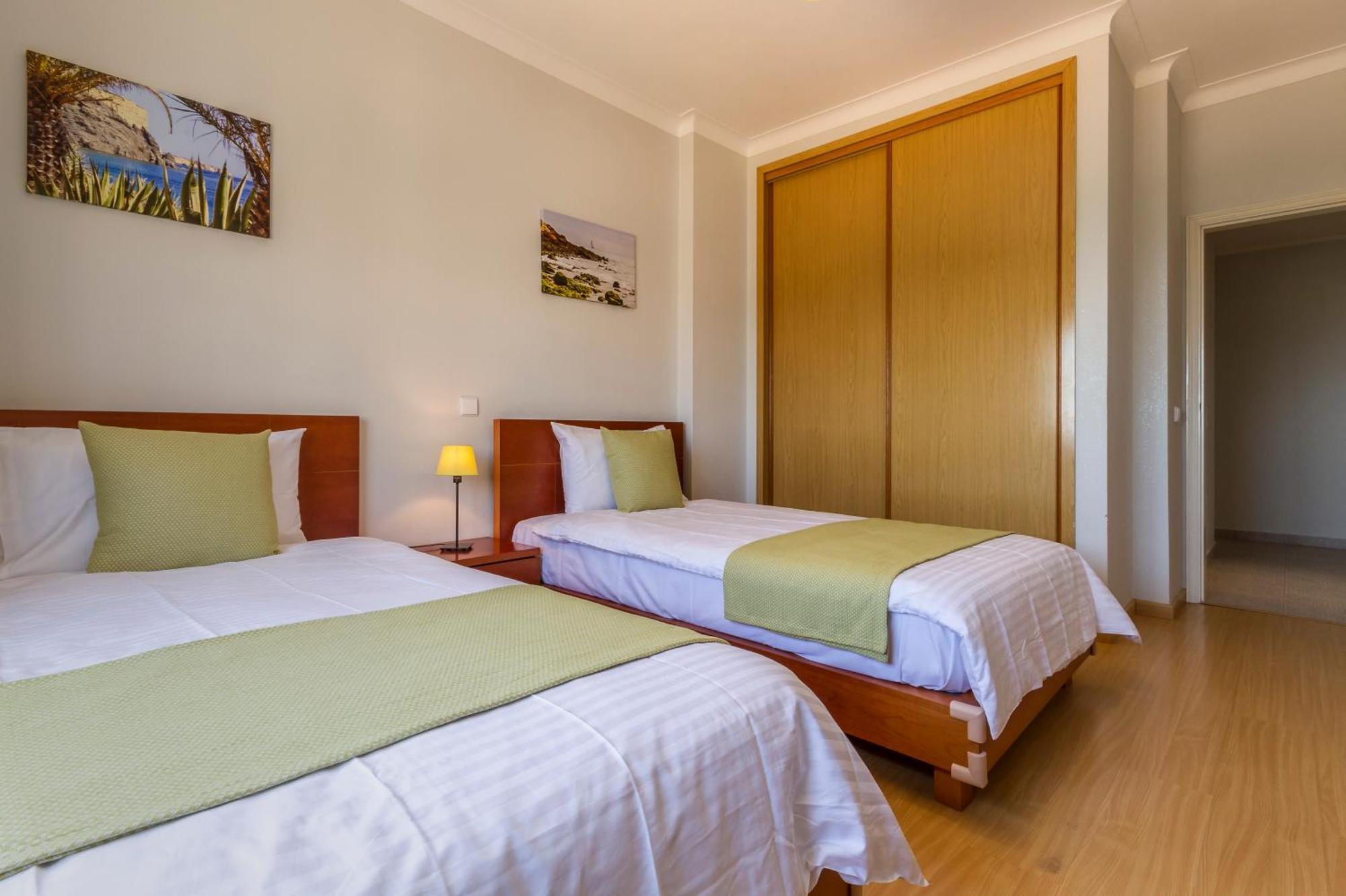 The Hoffy Beach Apartment Lagos Buitenkant foto